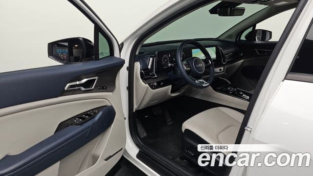 Kia Sportage 2021 — Фото 10/20
