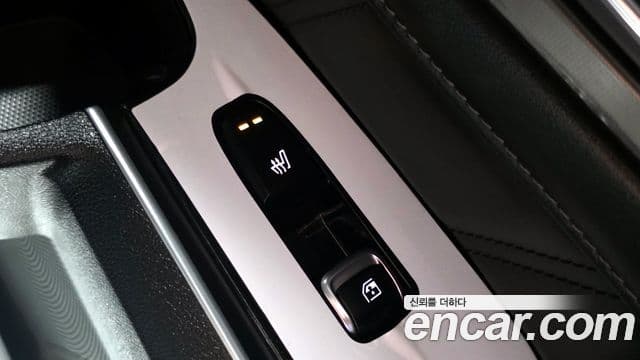 Kia Sorento 2023 — ფოტო 19/20
