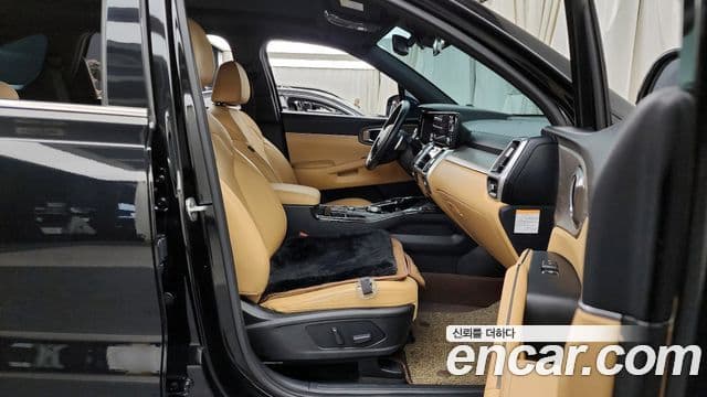 Kia Sorento 2022 — Photo 8/20