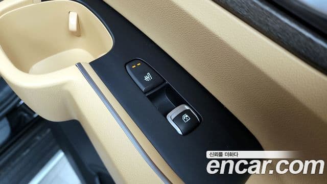 Kia Sorento 2022 — Photo 14/20
