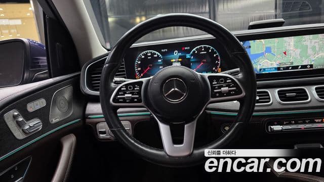 Mercedes-Benz GLE-Class 2022 — Şəkil 13/20