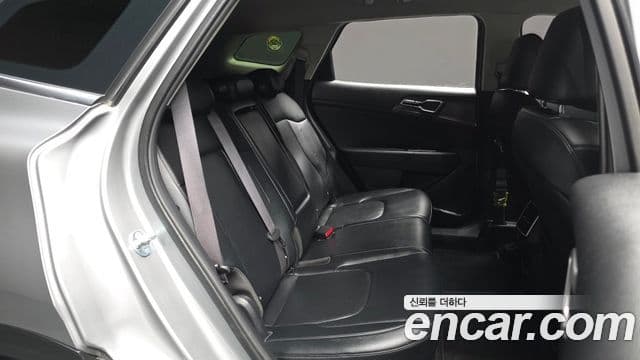 Kia Sportage 2023 — ფოტო 12/20