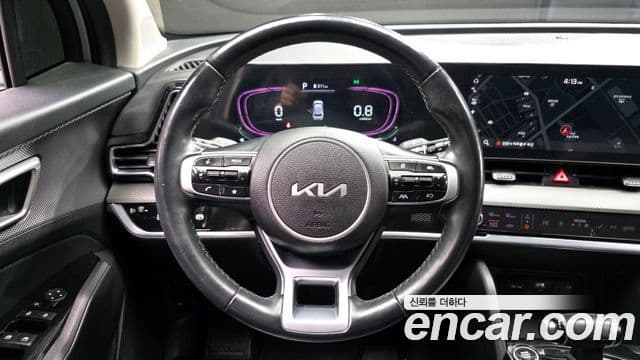 Kia Sportage 2023 — ფოტო 13/20