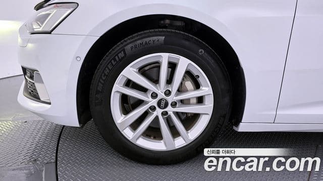 Audi A6 2023 — ფოტო 5/20