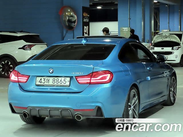 BMW 4 Series 2018 — Şəkil 8/20