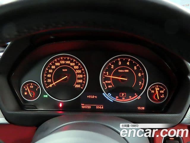 BMW 4 Series 2018 — Şəkil 14/20