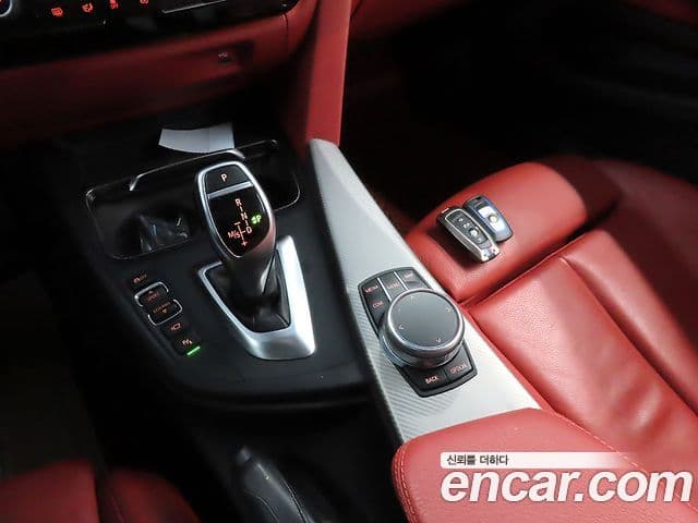 BMW 4 Series 2018 — Şəkil 19/20