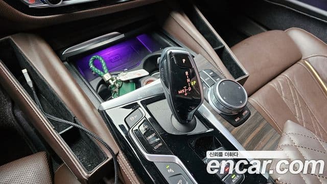 BMW 5 Series 2020 — ფოტო 4/20
