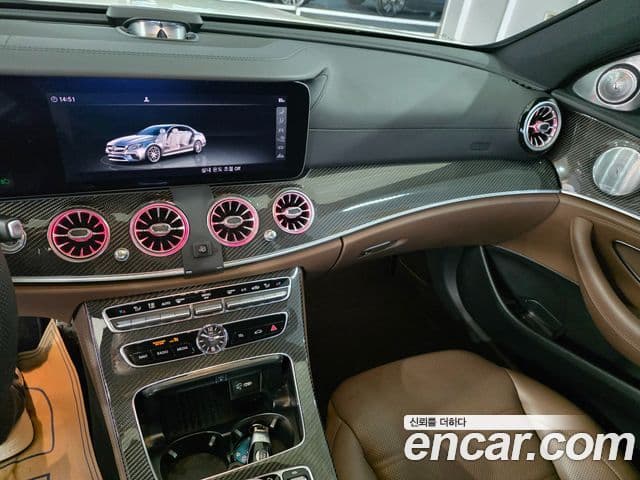 Mercedes-Benz E-Class 2019 — Şəkil 16/20