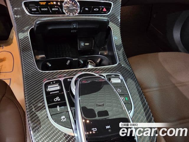 Mercedes-Benz E-Class 2019 — Şəkil 13/20