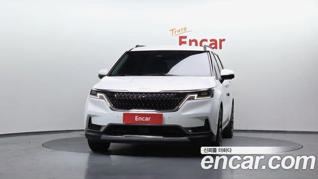Kia Carnival 2021 — ფოტო 3/20