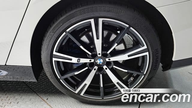 BMW 5 Series 2024 — фото 5 из 20