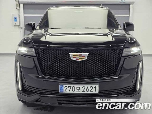 Cadillac Escalade 2023 — ფოტო 1/20