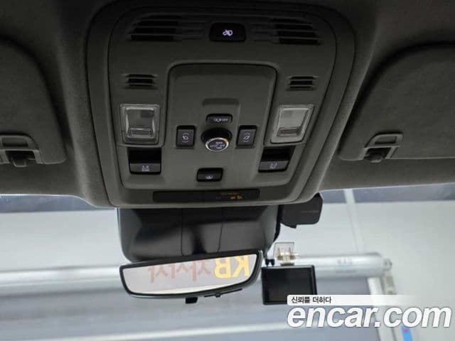 Cadillac Escalade 2023 — фото 2 из 20