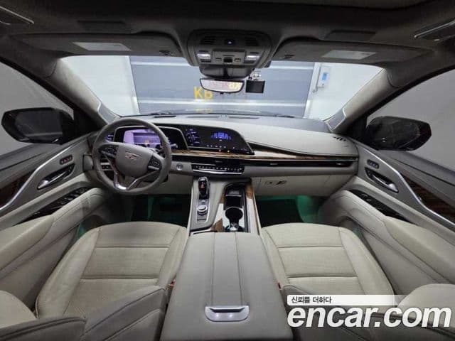 Cadillac Escalade 2023 — ფოტო 7/20