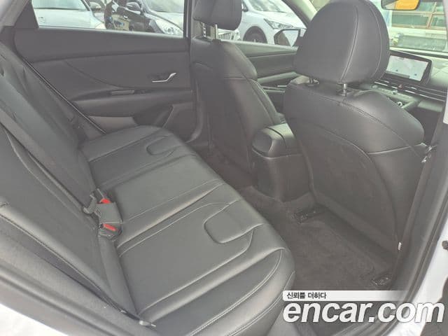 Hyundai Avante 2021 — Şəkil 9/20