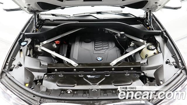 BMW X7 2020 — ფოტო 5/20