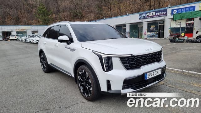 Kia Sorento 2023 — Şəkil 2/20