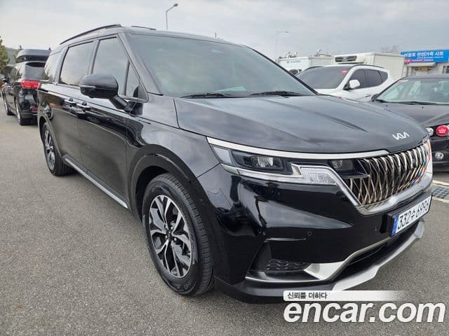 Kia Carnival 2023 — Şəkil 2/20