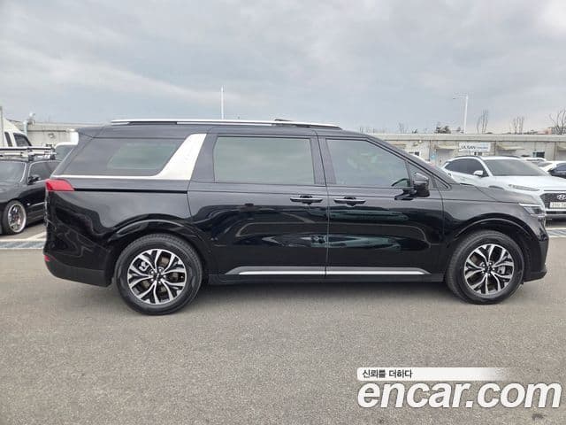 Kia Carnival 2023 — Şəkil 6/20