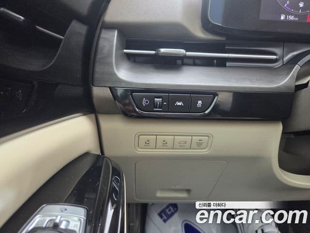 Kia Carnival 2023 — Şəkil 20/20