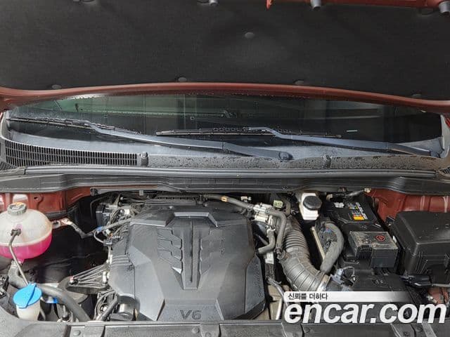 Kia Carnival 2021 — ფოტო 5/20