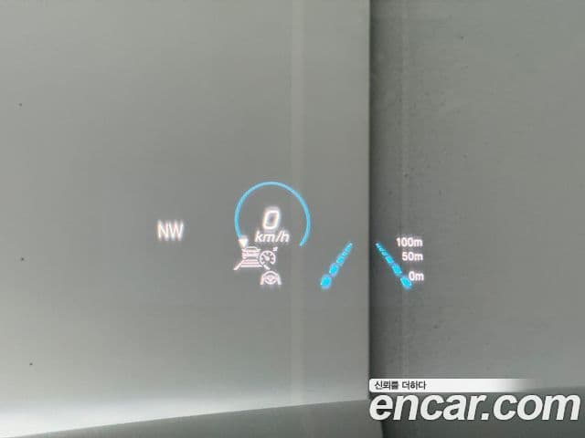 Mercedes-Benz E-Class 2022 — Photo 1/19