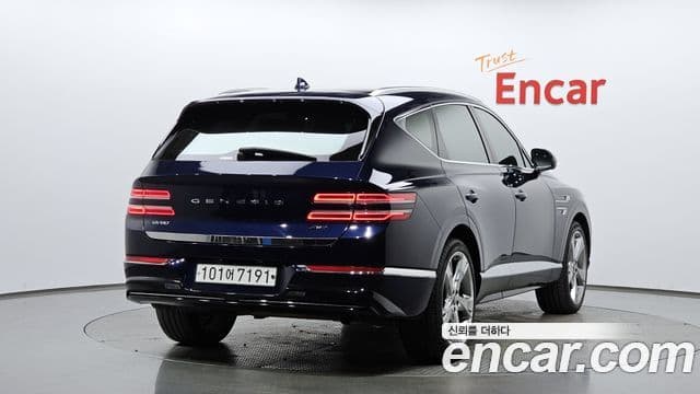 Genesis GV80 2020 — ფოტო 2/20