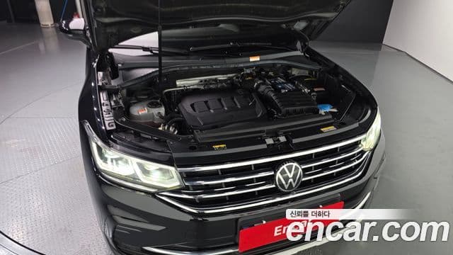 Volkswagen Tiguan 2021 — Şəkil 6/20