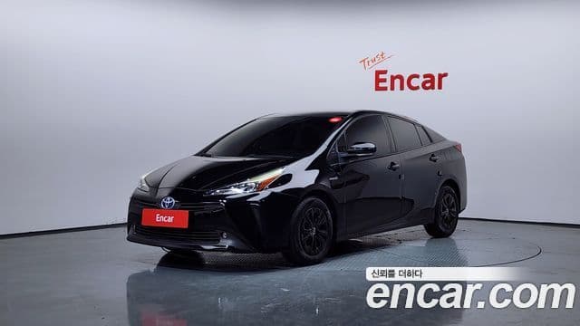 Toyota Prius 2019 — Photo 15/20