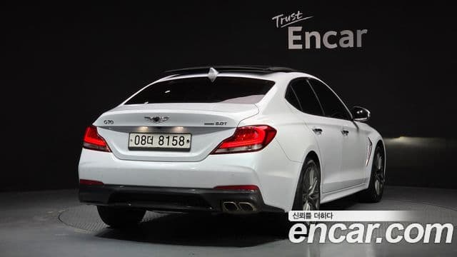Genesis G70 2018 — ფოტო 2/20