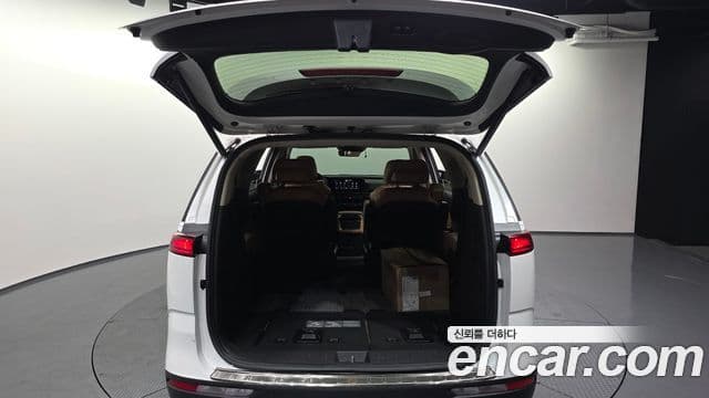 Kia Carnival 2022 — Şəkil 20/20