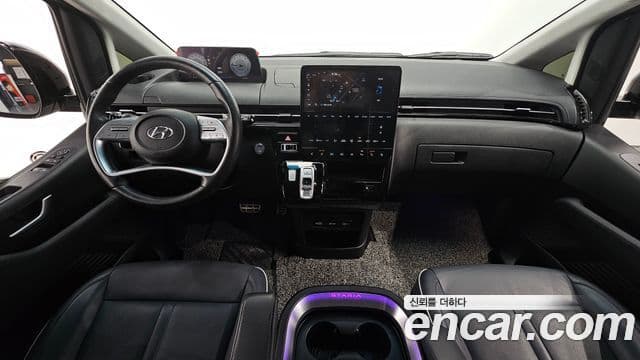 Hyundai Staria 2022 — Şəkil 14/20