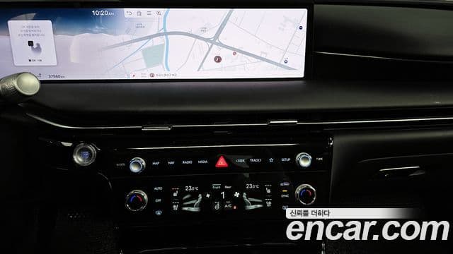 Genesis Electrified G80 2024 — ფოტო 14/20