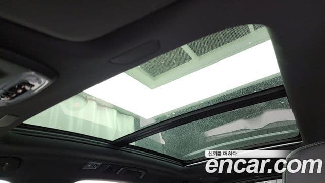 Volvo XC60 2021 — Şəkil 18/20
