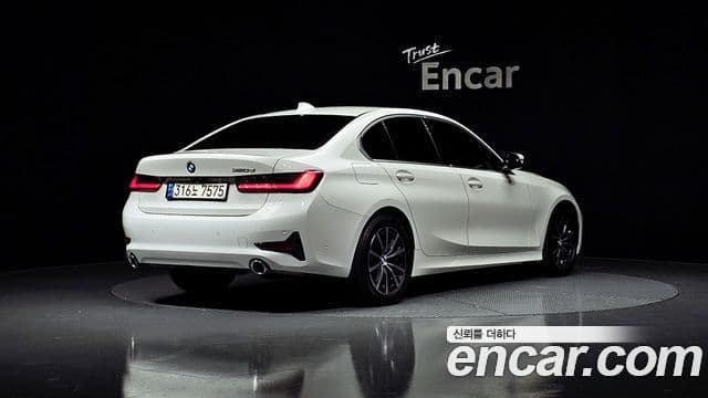 BMW 3 Series 2019 — Şəkil 1/20