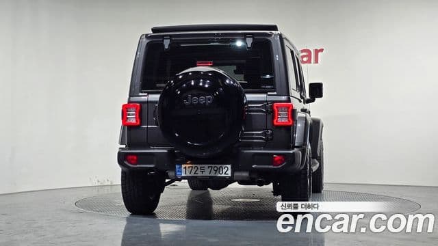 Jeep Wrangler 2022 — Şəkil 3/20