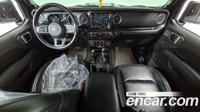 Jeep Wrangler 2022 — Şəkil 6/20
