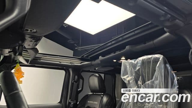 Jeep Wrangler 2022 — Şəkil 18/20