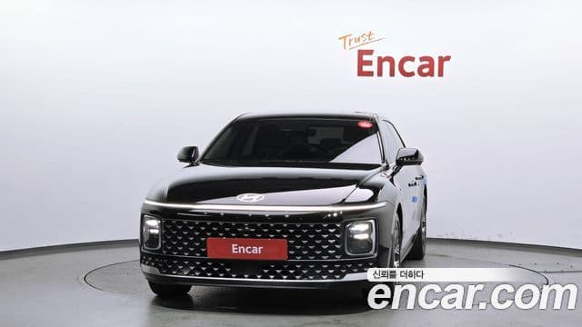Hyundai Grandeur 2023 — ფოტო 3/20