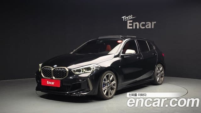 BMW 1 Series 2022 — Фото 1/20
