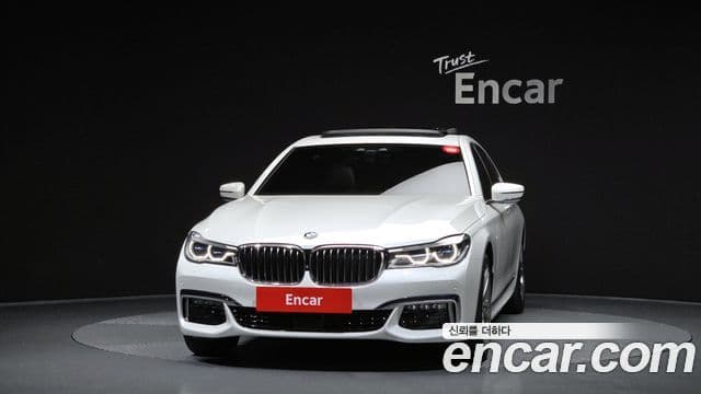 BMW 7 Series 2018 — Фото 3/20