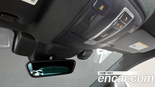 Mercedes-Benz GLE-Class 2019 — ფოტო 17/20