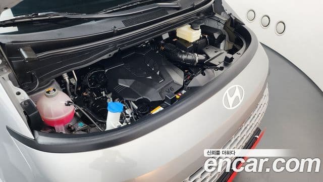 Hyundai Staria 2024 — Şəkil 6/20