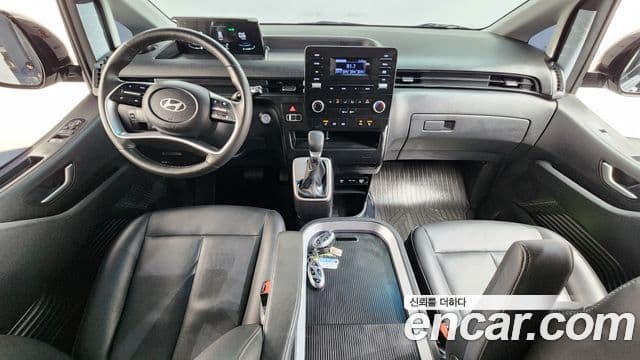 Hyundai Staria 2024 — Şəkil 7/20
