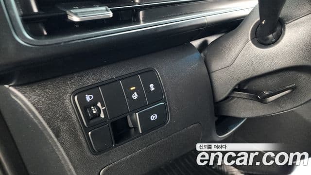Hyundai Staria 2024 — Şəkil 15/20