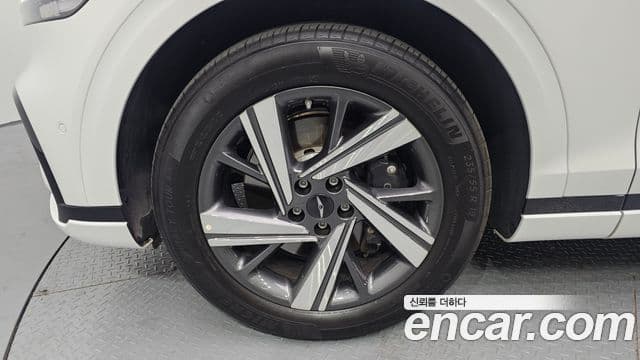 Genesis GV70 2024 — ფოტო 5/20