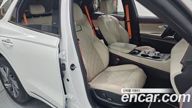 Genesis GV70 2024 — ფოტო 11/20