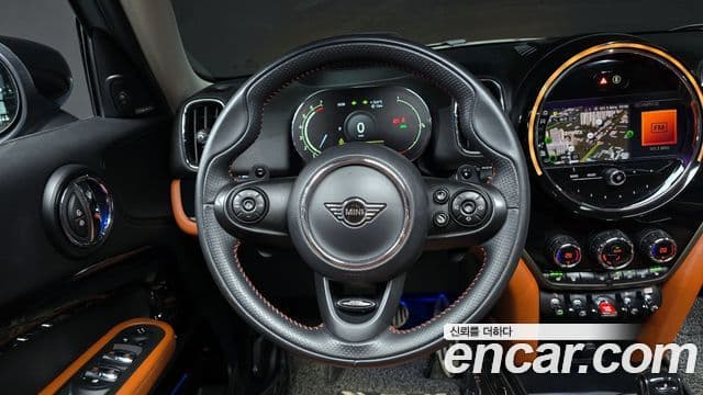 Mini Cooper S Countryman 2020 — ფოტო 13/20
