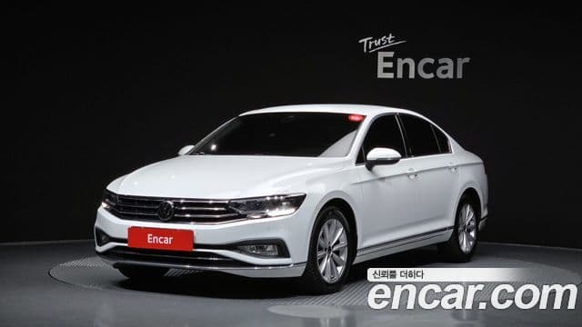 Volkswagen Passat GT 2021 — Şəkil 1/20